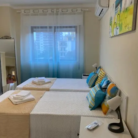 Da Rocha Center Flat With Balcony 公寓 波尔蒂芒