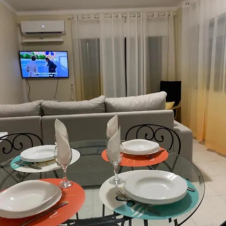 Da Rocha Center Flat With Balcony * 波尔蒂芒