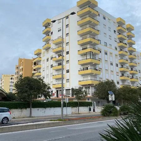 公寓 Da Rocha Center Flat With Balcony 波尔蒂芒