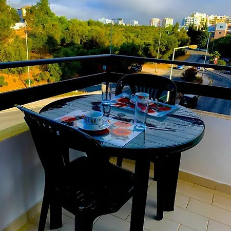 Da Rocha Center Flat With Balcony * Portimão