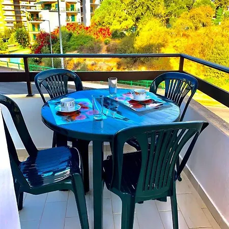 Da Rocha Center Flat With Balcony Appartement